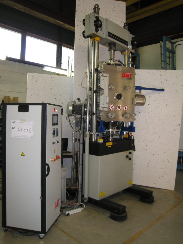 1500°C Induction furnace for traction, compression, fatigue